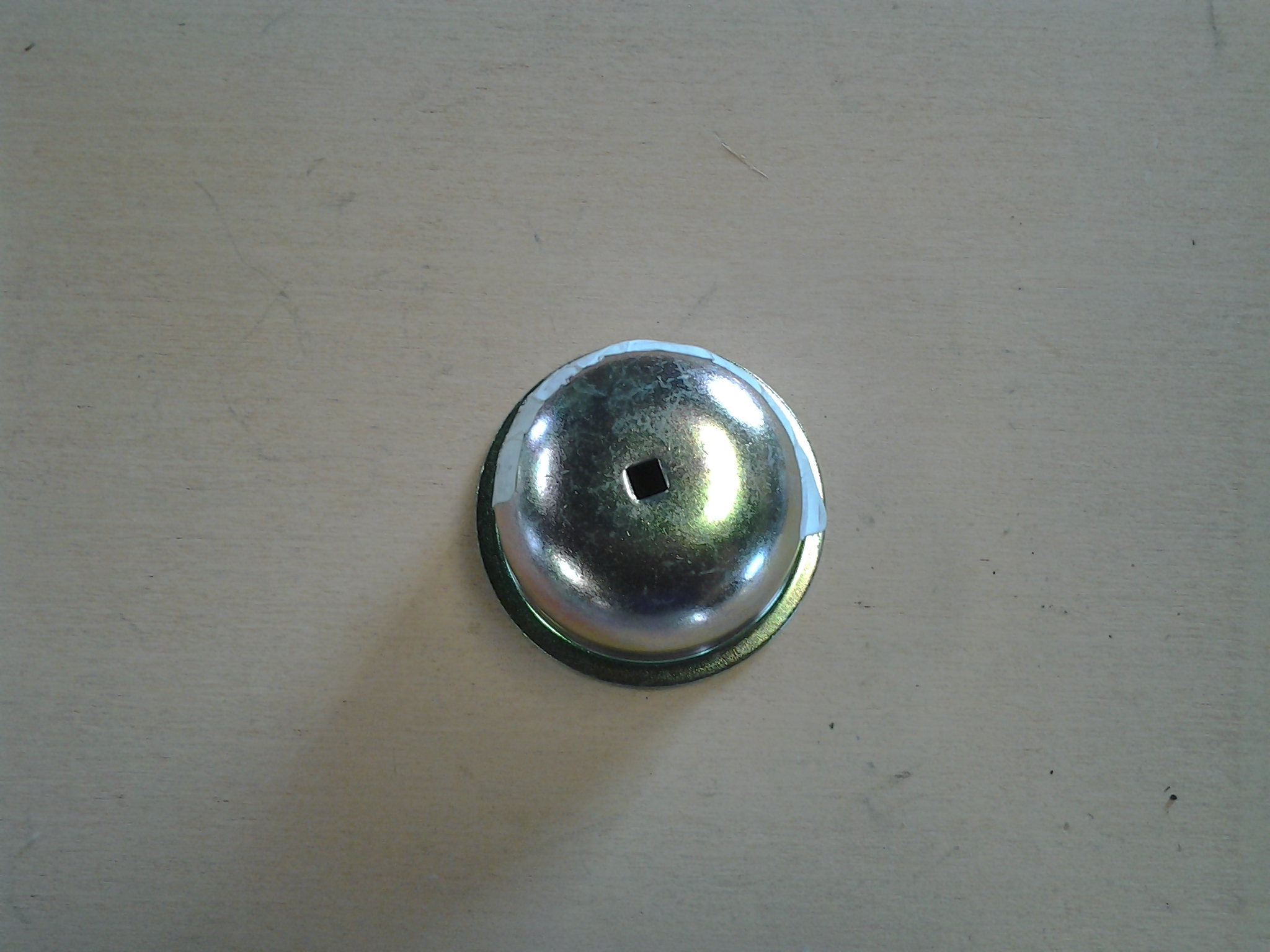 Grease Cap, left, front wheel
